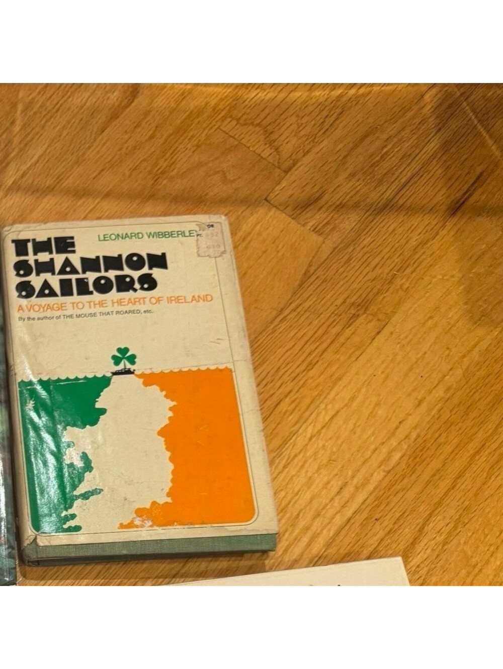 The Shannon Sailors: A Voyage to the Heart of Ireland by Leonard Wibberley